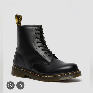 Dr. Martens Women's 1460 Smooth Leather Lace Up Boots In Black SZ 8